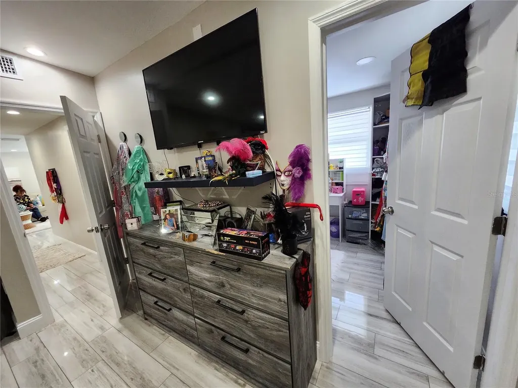 7514 Paradise Place Tampa FL 33619