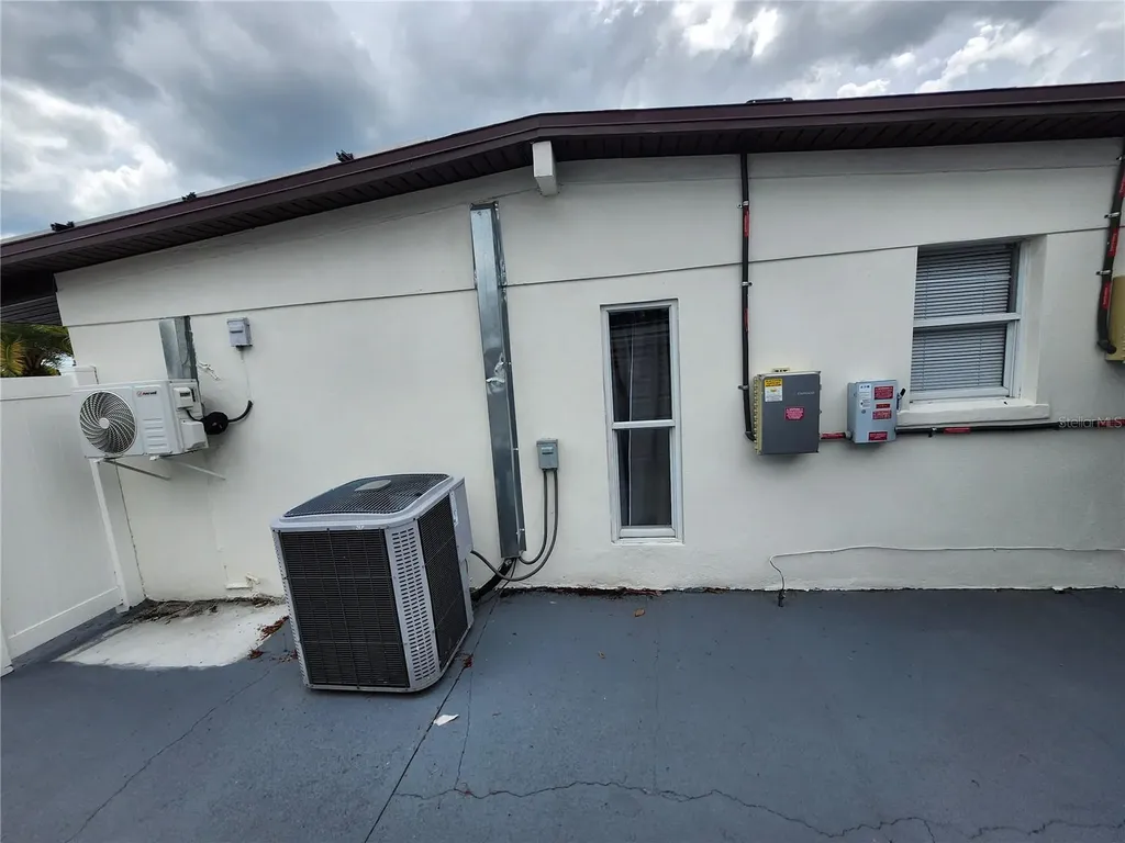 7514 Paradise Place Tampa FL 33619