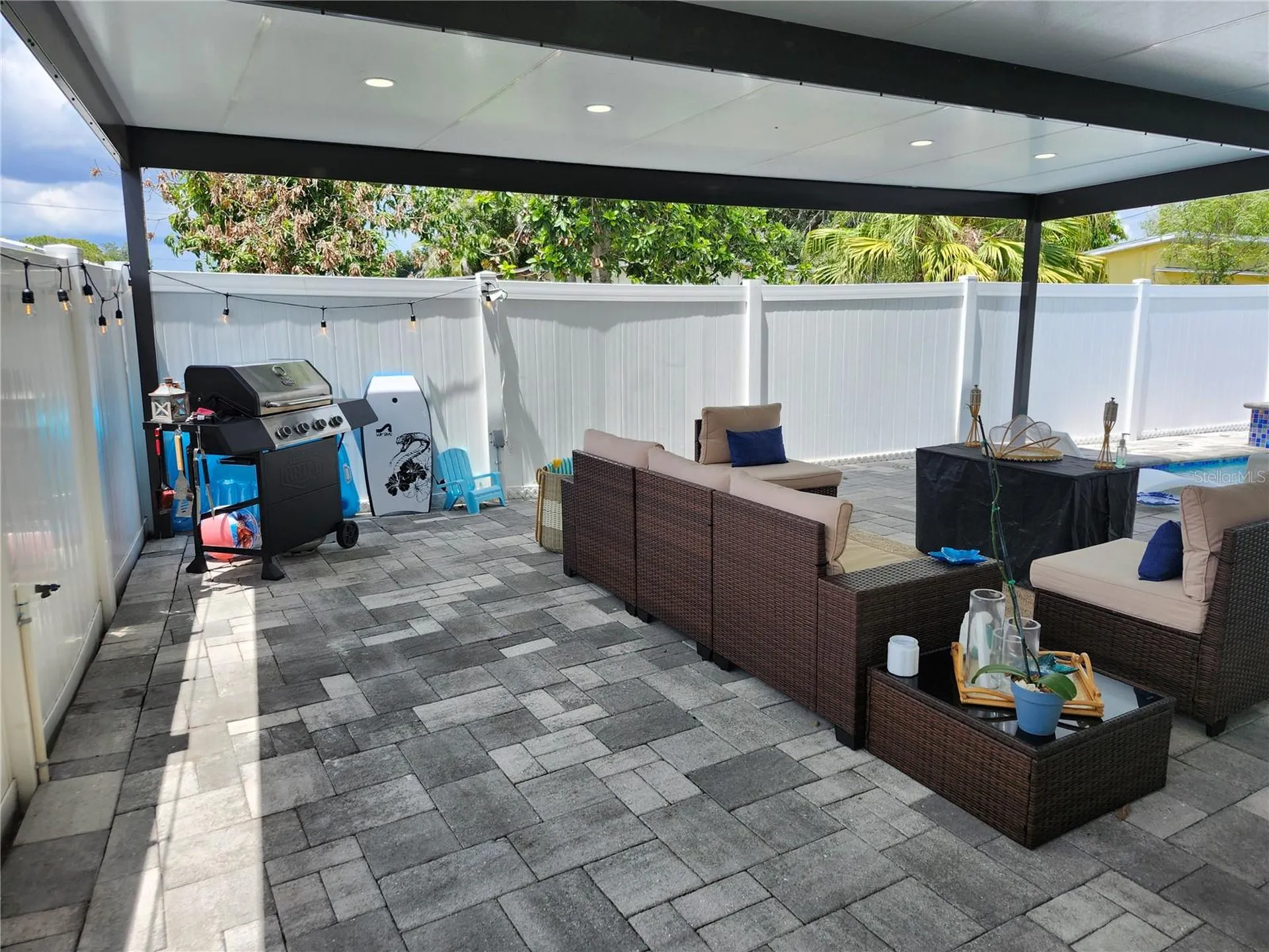 7514 Paradise Place Tampa FL 33619