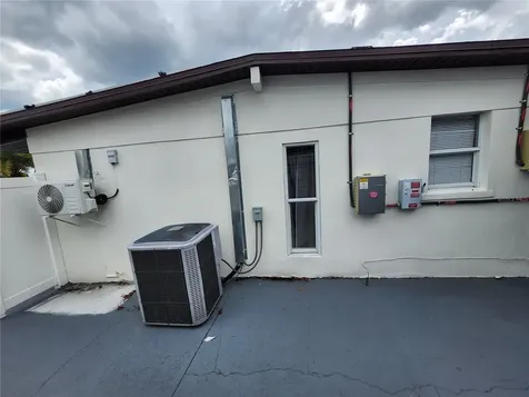 7514 Paradise Place Tampa FL 33619