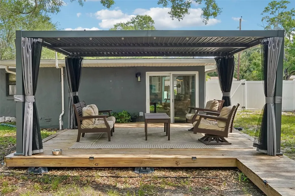 2934 W Ellis Drive Tampa FL 33611