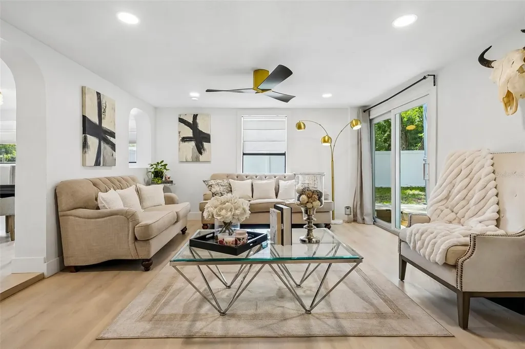 2934 W Ellis Drive Tampa FL 33611