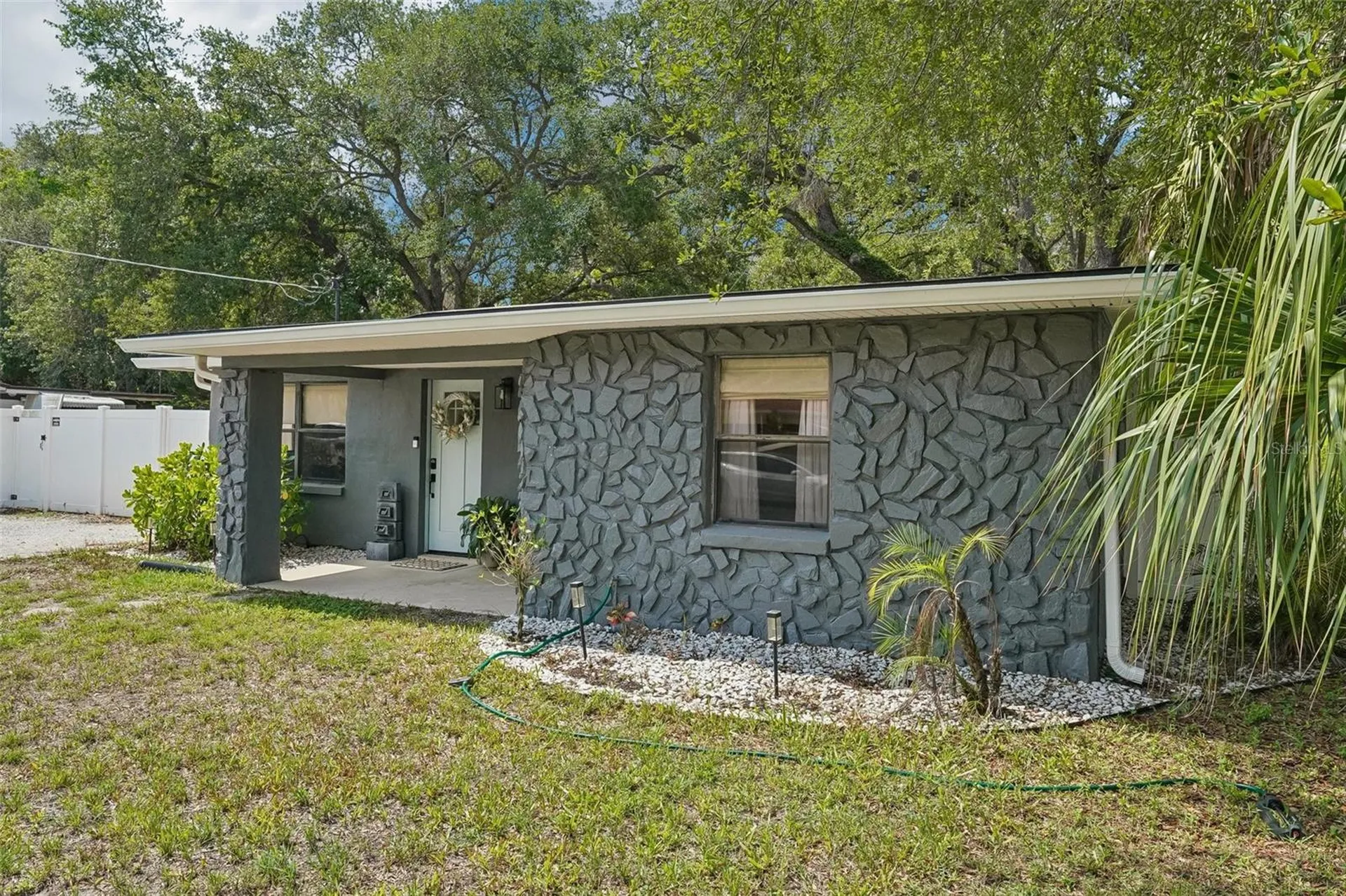 2934 W Ellis Drive Tampa FL 33611
