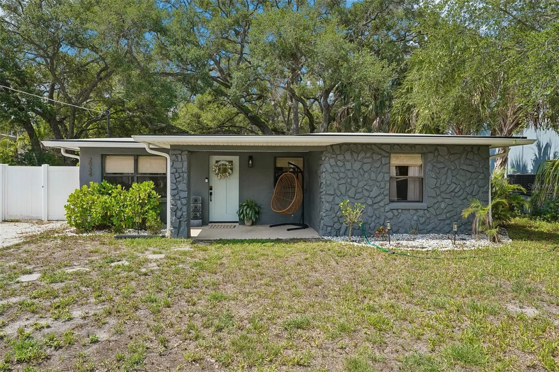 2934 W Ellis Drive Tampa FL 33611