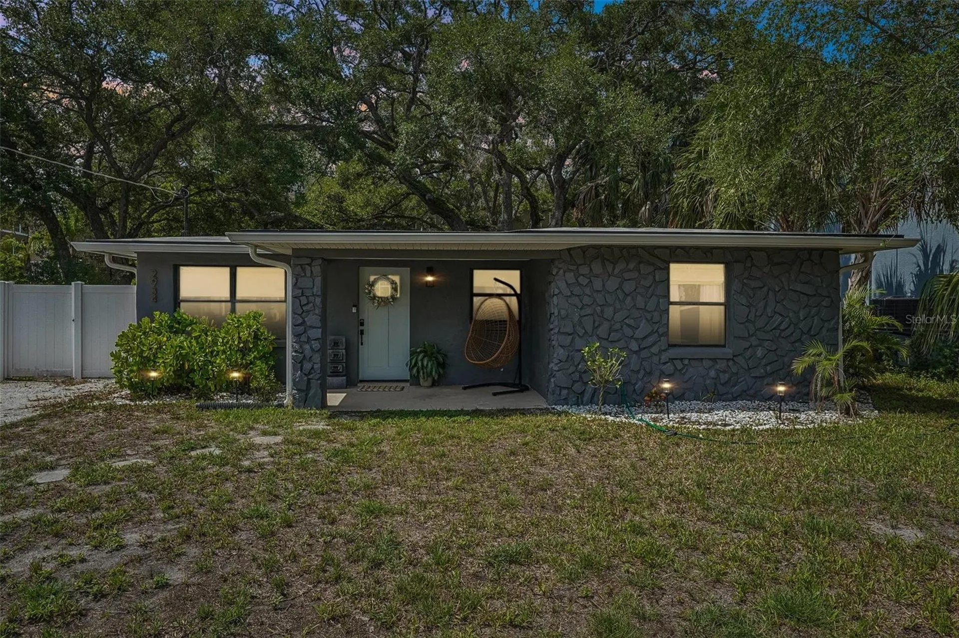 2934 W Ellis Drive Tampa FL 33611