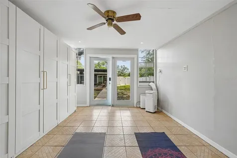 2934 W Ellis Drive Tampa FL 33611