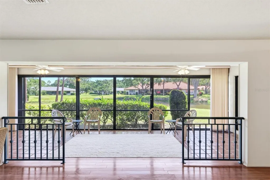 5451 Golf Pointe Drive Sarasota FL 34243