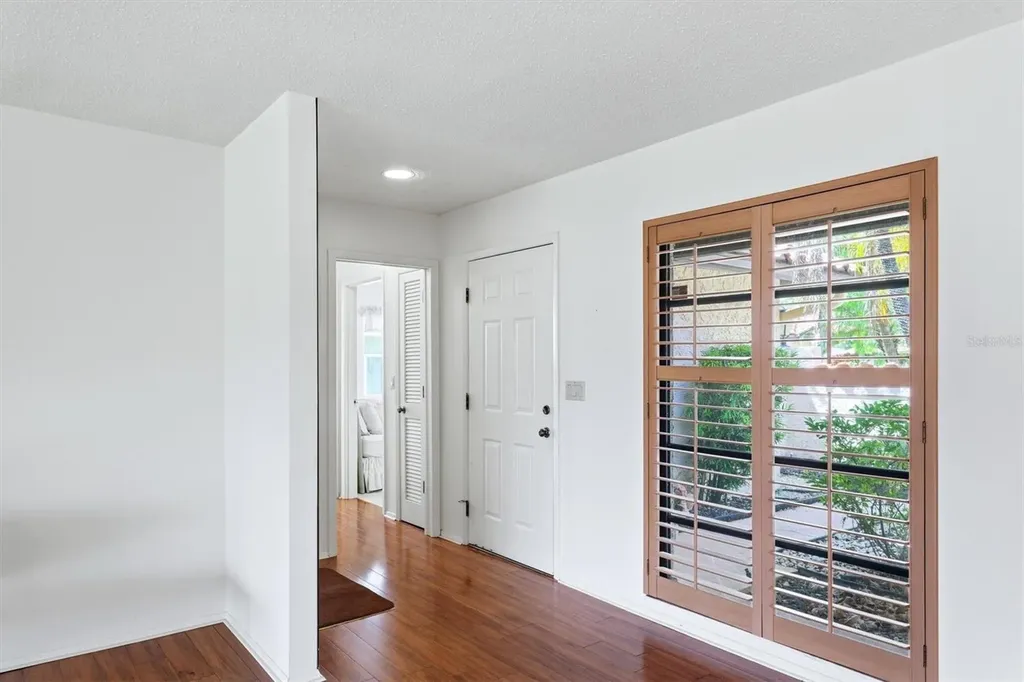 5451 Golf Pointe Drive Sarasota FL 34243