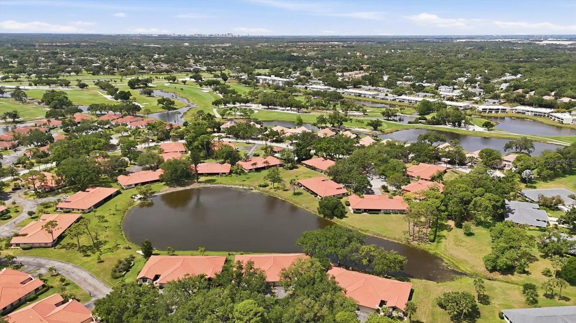 5451 Golf Pointe Drive Sarasota FL 34243