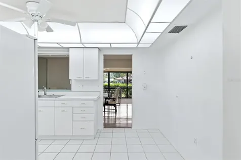 5451 Golf Pointe Drive Sarasota FL 34243