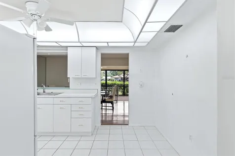 5451 Golf Pointe Drive Sarasota FL 34243