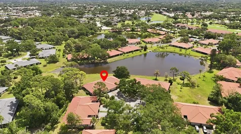 5451 Golf Pointe Drive Sarasota FL 34243