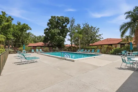 5451 Golf Pointe Drive Sarasota FL 34243