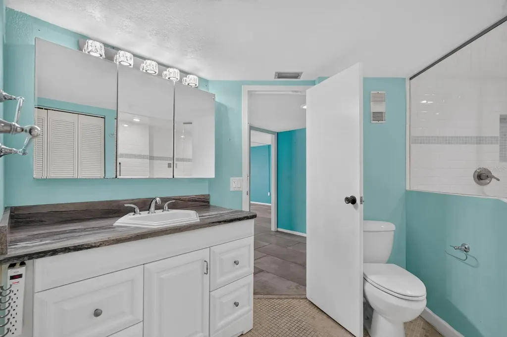 935 N Halifax Avenue Daytona Beach FL 32118