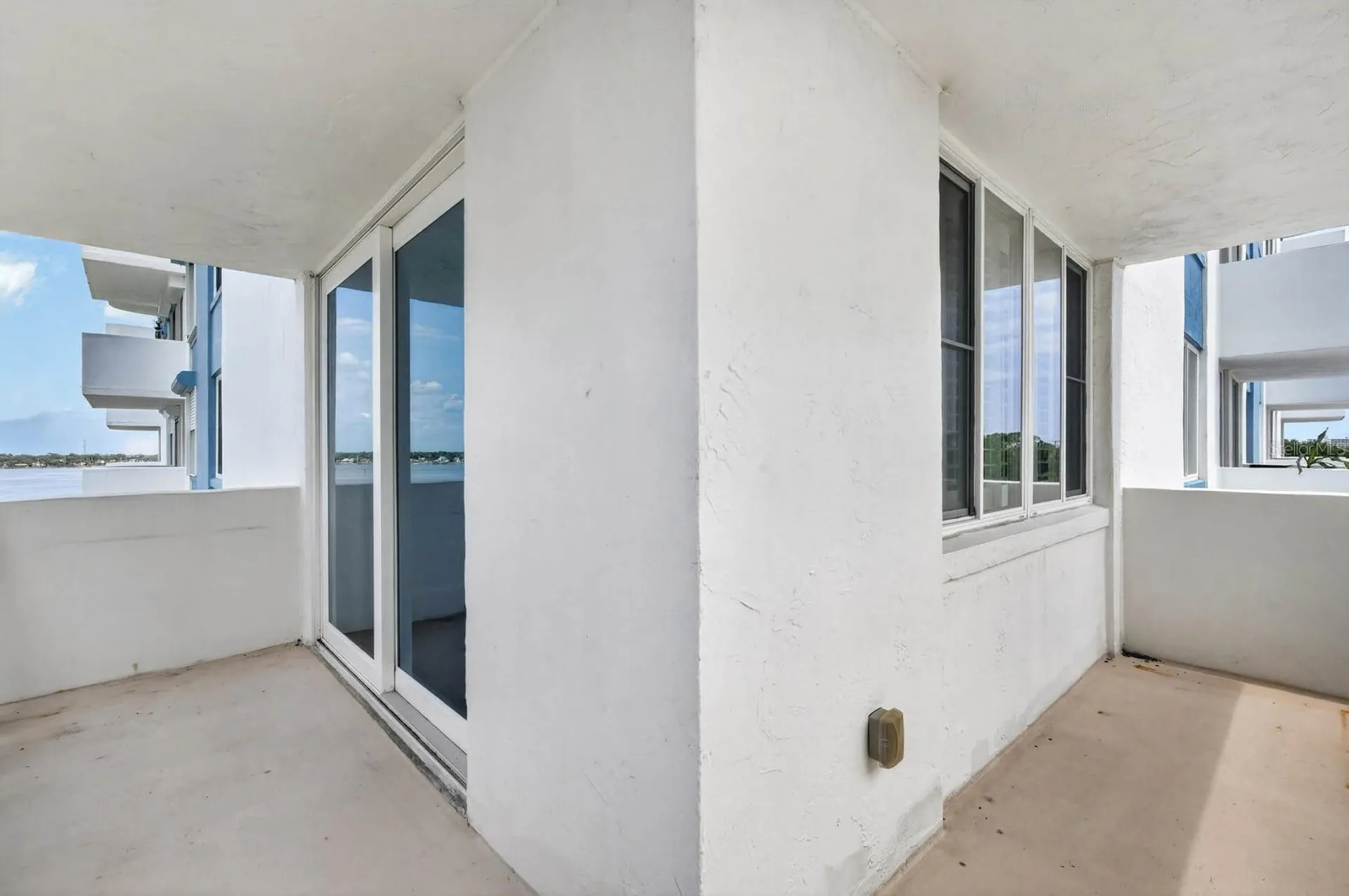 935 N Halifax Avenue Daytona Beach FL 32118