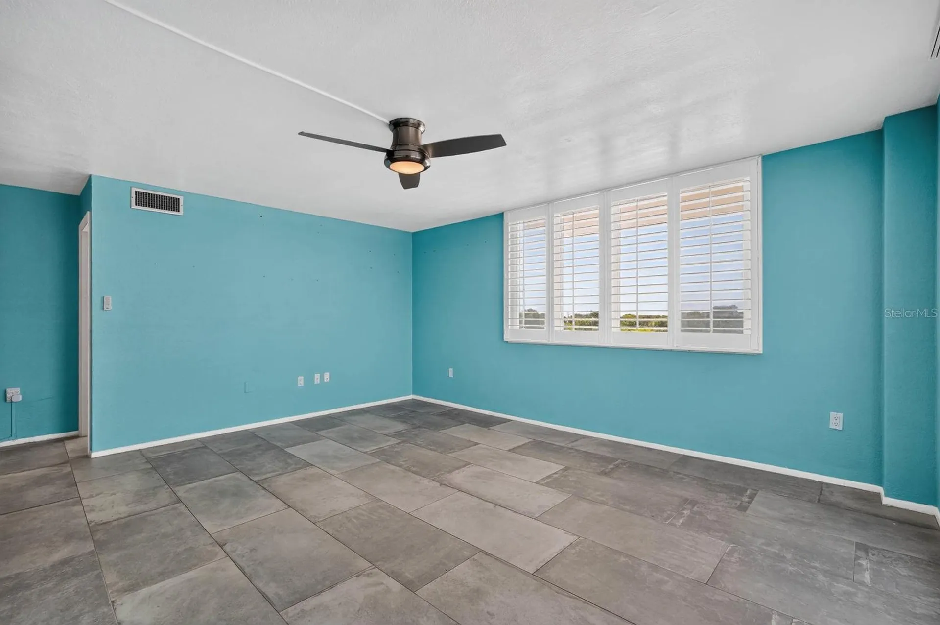 935 N Halifax Avenue Daytona Beach FL 32118