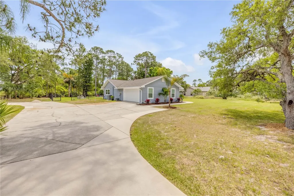 106 Pine Tree Drive Ormond Beach FL 32174