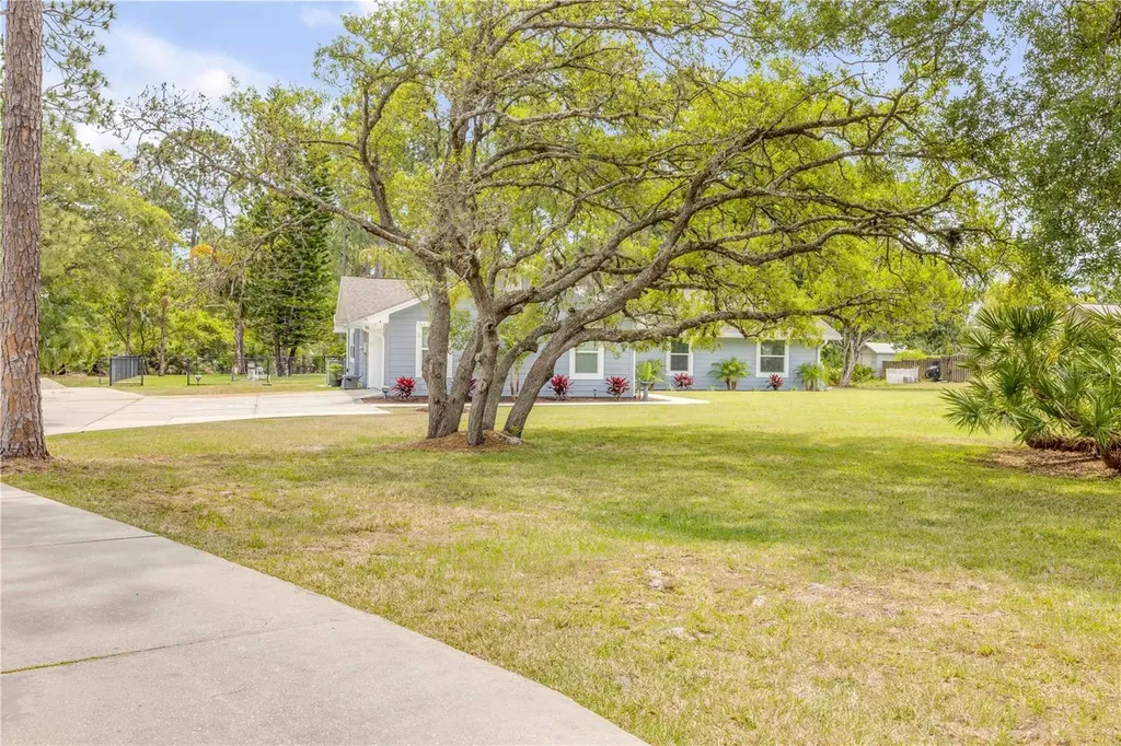 106 Pine Tree Drive Ormond Beach FL 32174