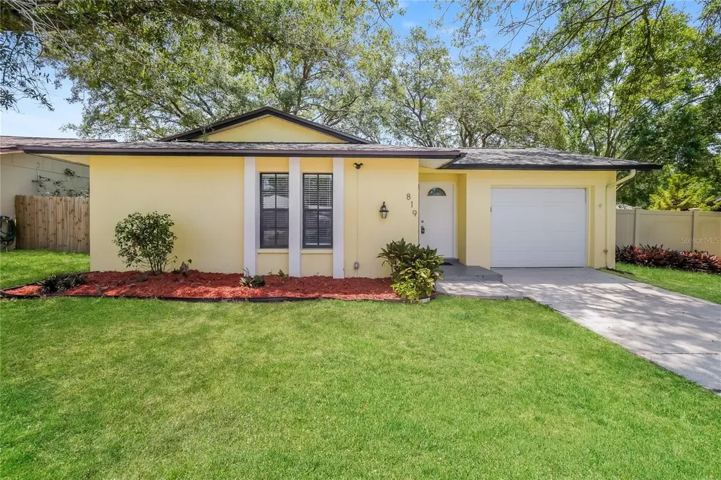 819 Greenfield Drive Palm Harbor FL 34684