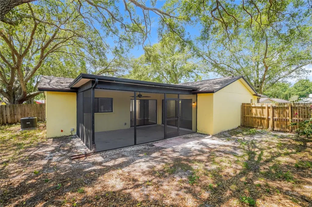 819 Greenfield Drive Palm Harbor FL 34684