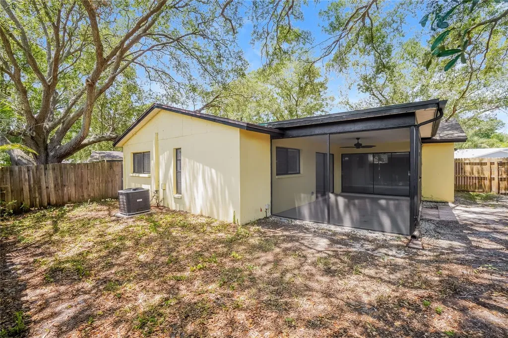 819 Greenfield Drive Palm Harbor FL 34684