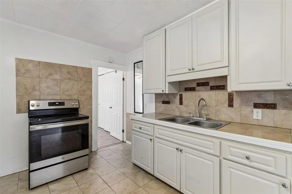1363 Tioga Avenue Clearwater FL 33756