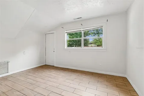 1363 Tioga Avenue Clearwater FL 33756