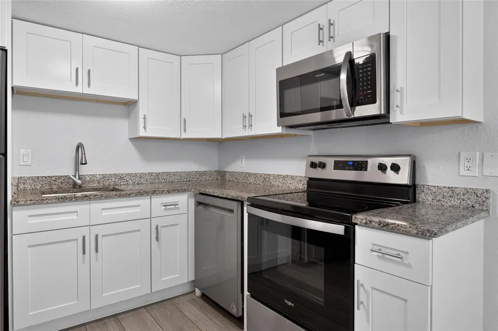 3417 Clark Road Sarasota FL 34231