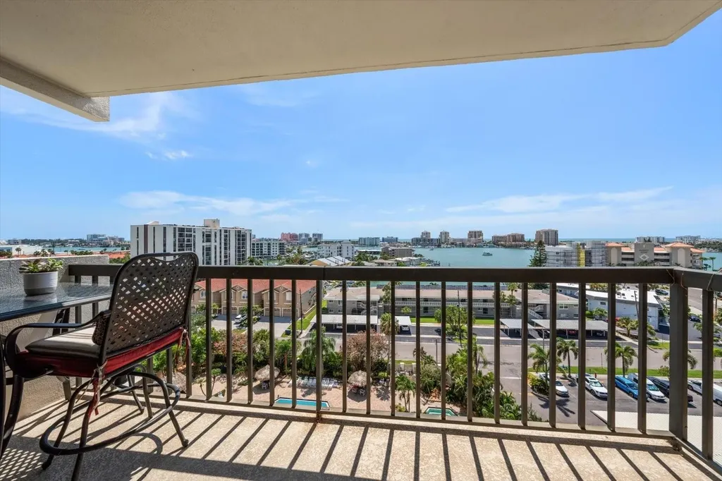 400 Island Way Clearwater Beach FL 33767