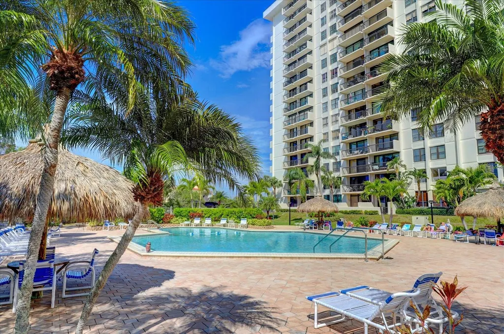 400 Island Way Clearwater Beach FL 33767