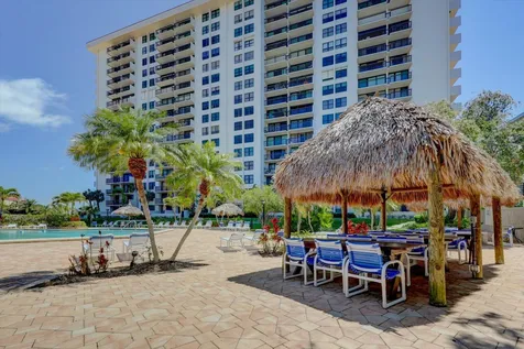 400 Island Way Clearwater Beach FL 33767