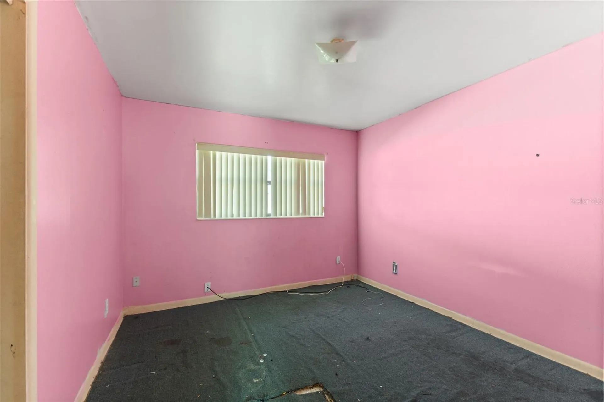 2608 E Yukon Street Tampa FL 33604