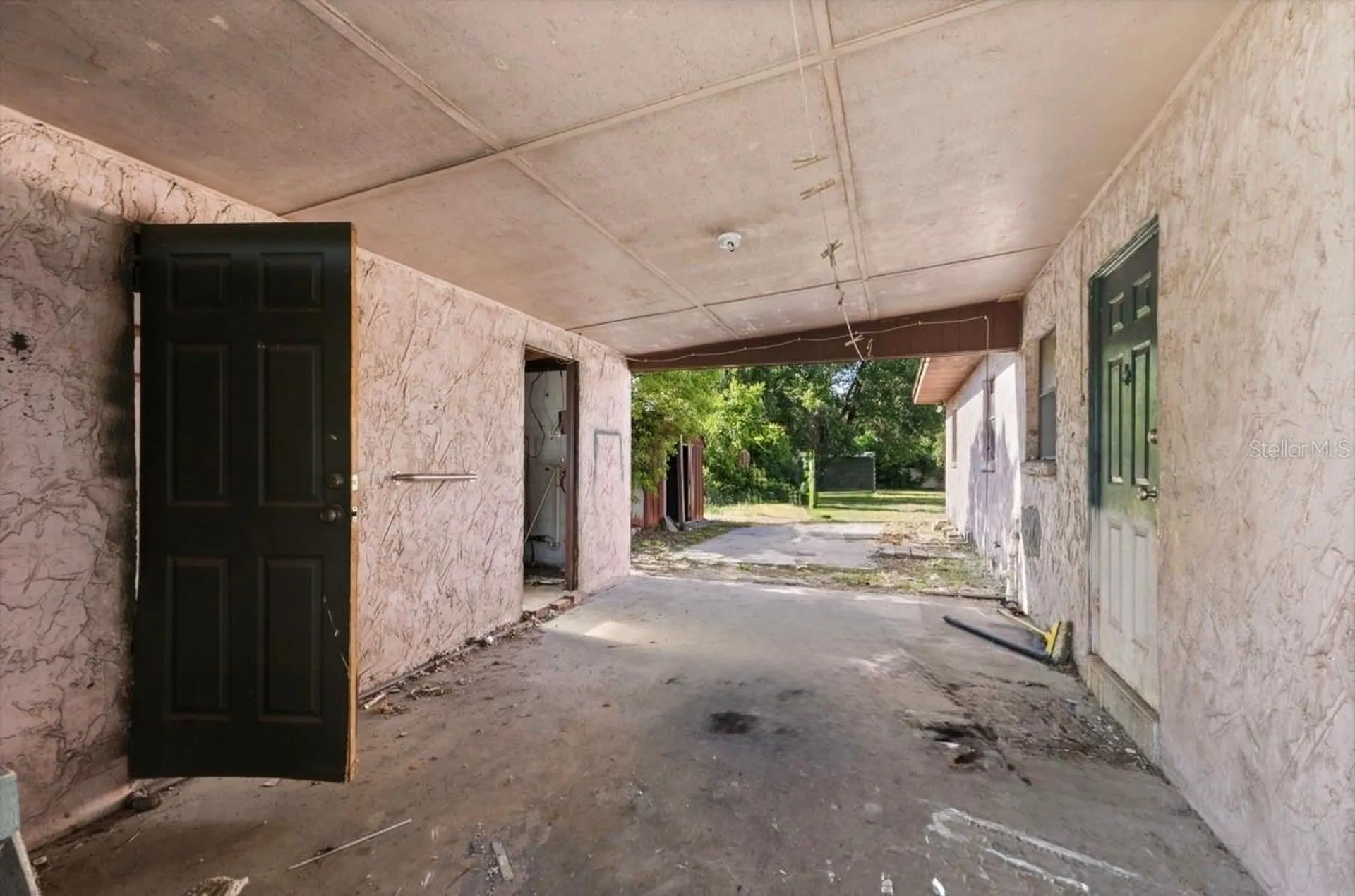 2608 E Yukon Street Tampa FL 33604