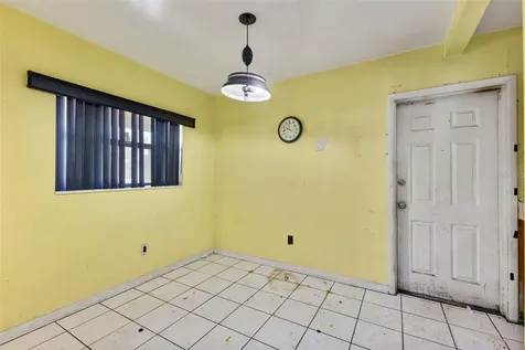 2608 E Yukon Street Tampa FL 33604