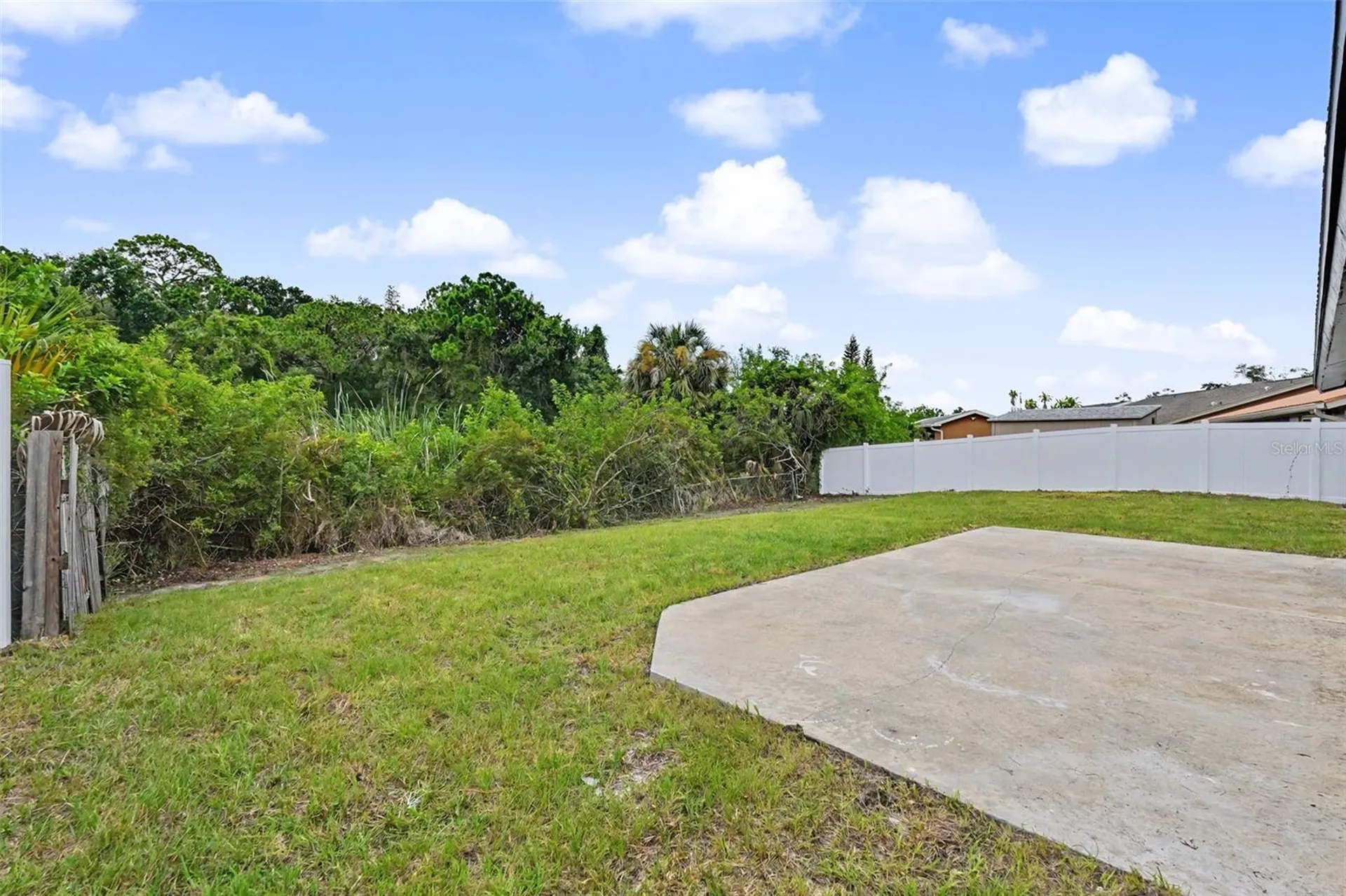 6716 Timberlane West Drive Tampa FL 33615