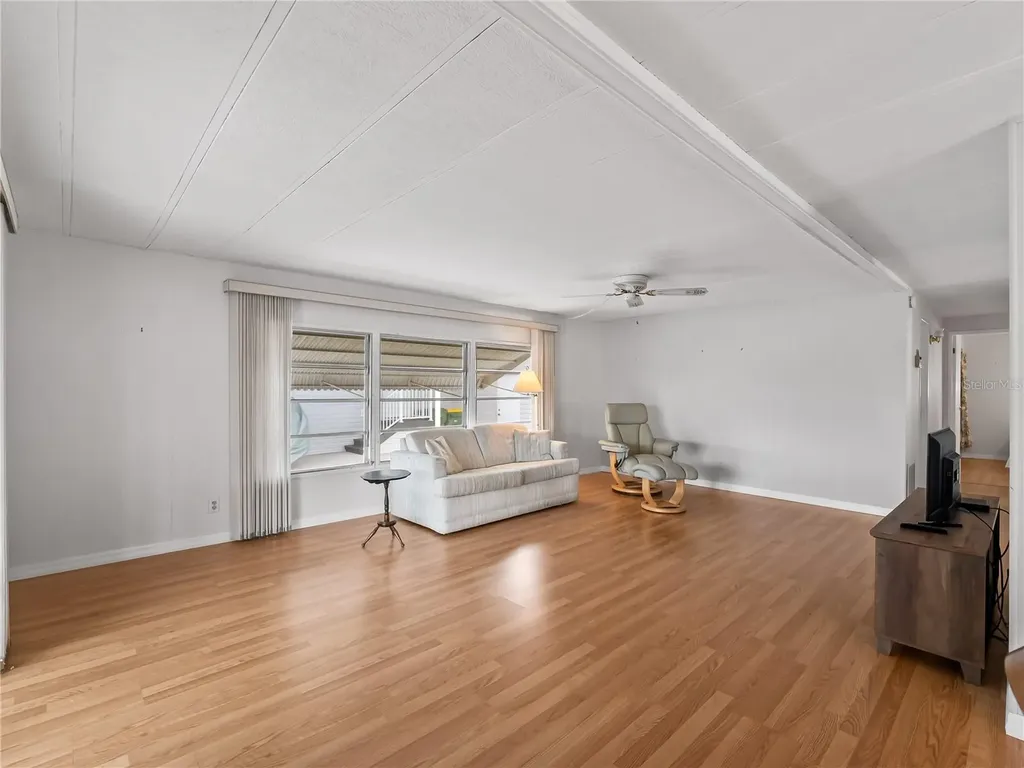 3226 Sweet Bay Terrace Sarasota FL 34237