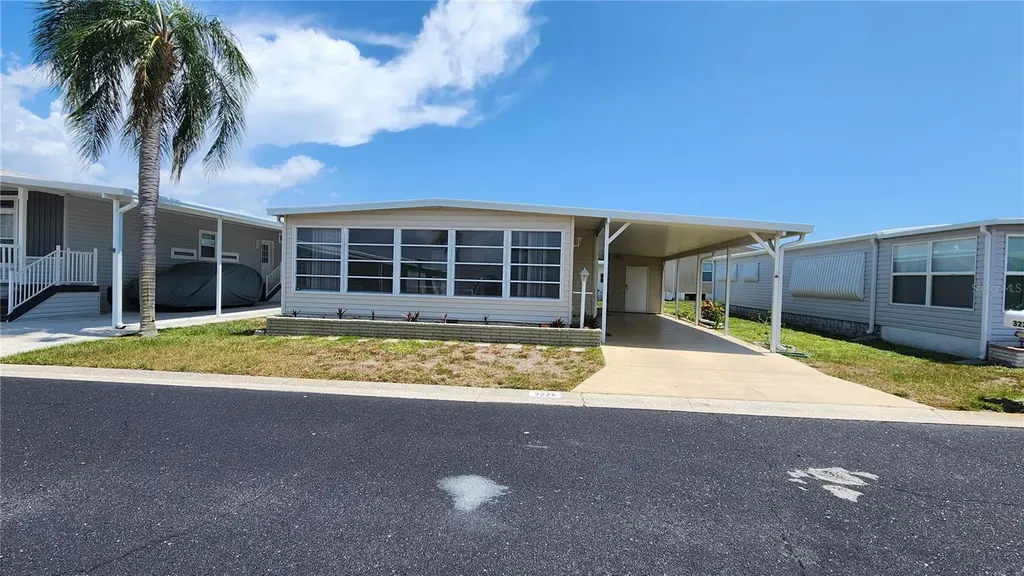 3226 Sweet Bay Terrace Sarasota FL 34237