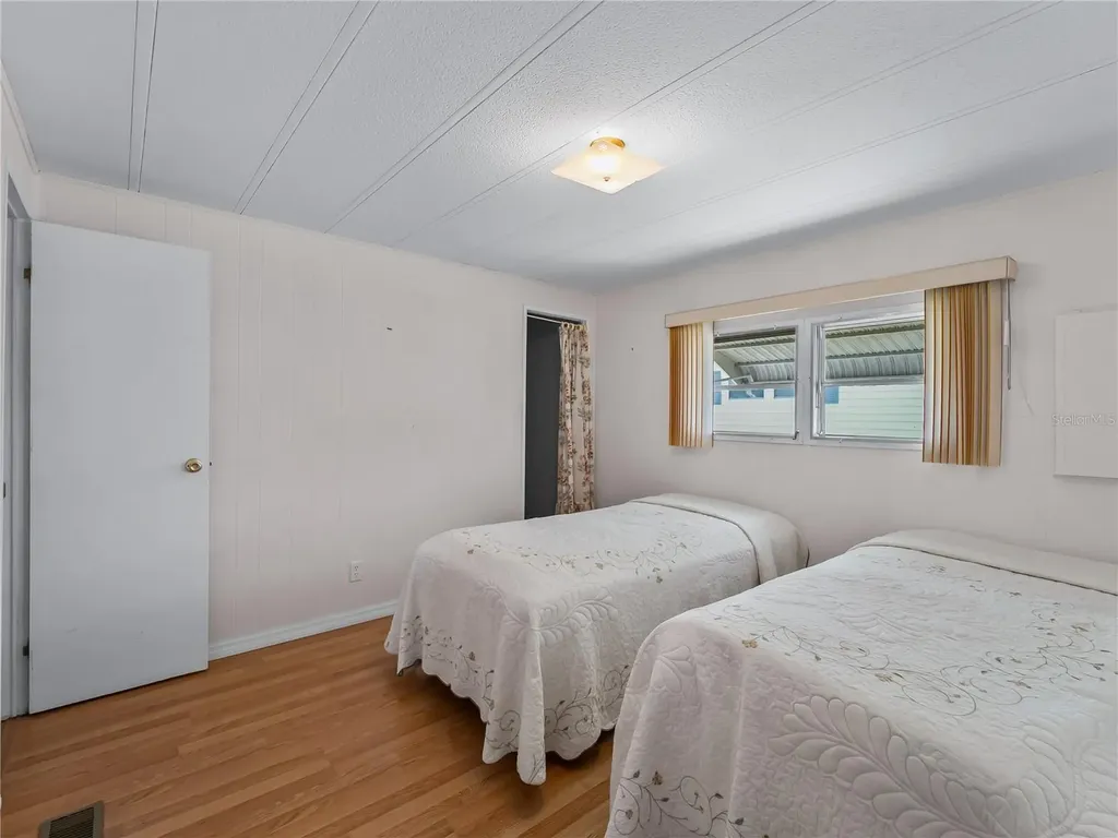 3226 Sweet Bay Terrace Sarasota FL 34237