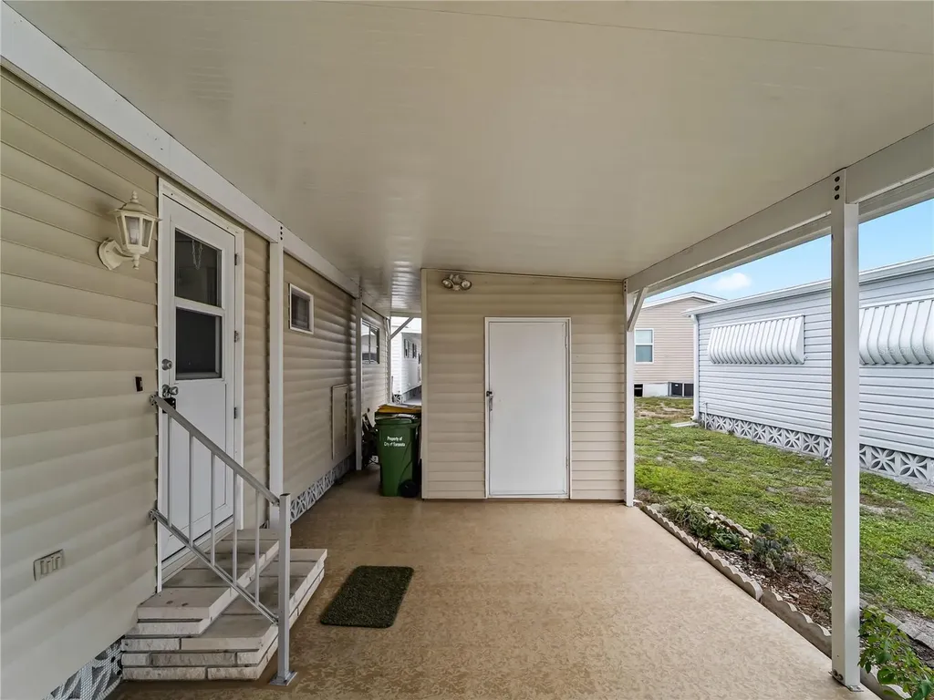 3226 Sweet Bay Terrace Sarasota FL 34237