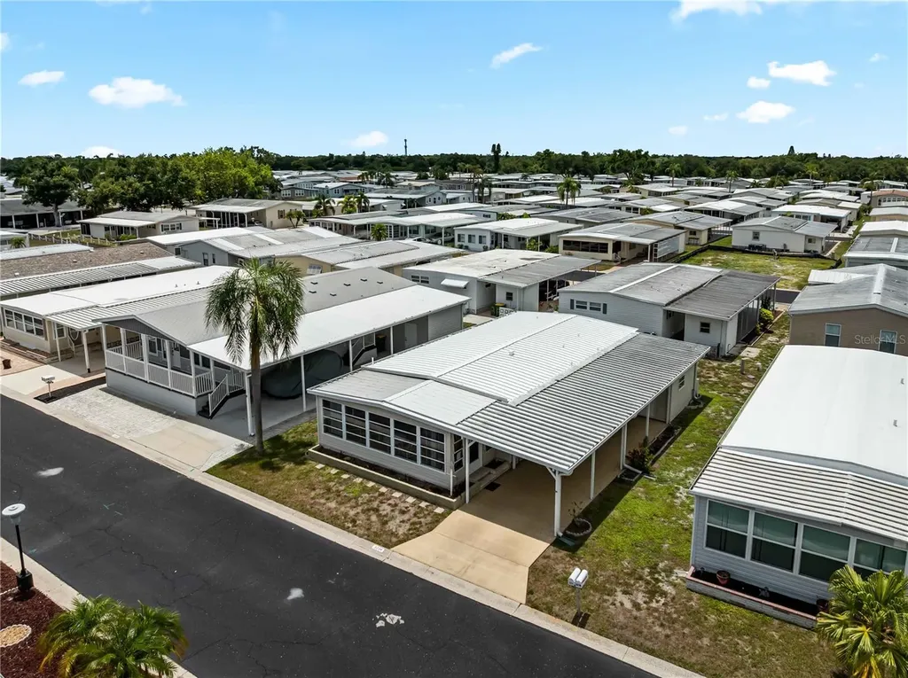 3226 Sweet Bay Terrace Sarasota FL 34237