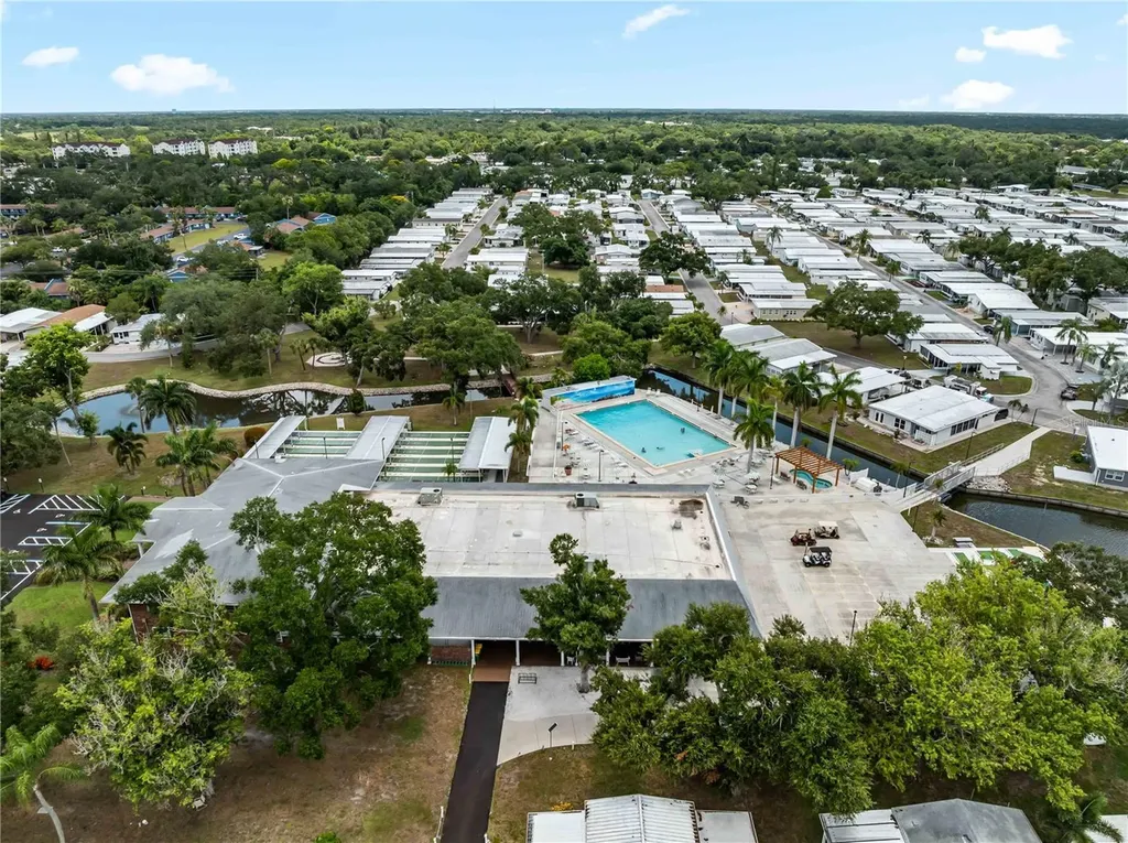 3226 Sweet Bay Terrace Sarasota FL 34237