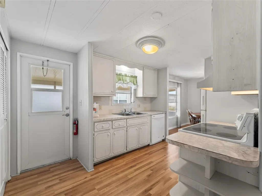 3226 Sweet Bay Terrace Sarasota FL 34237