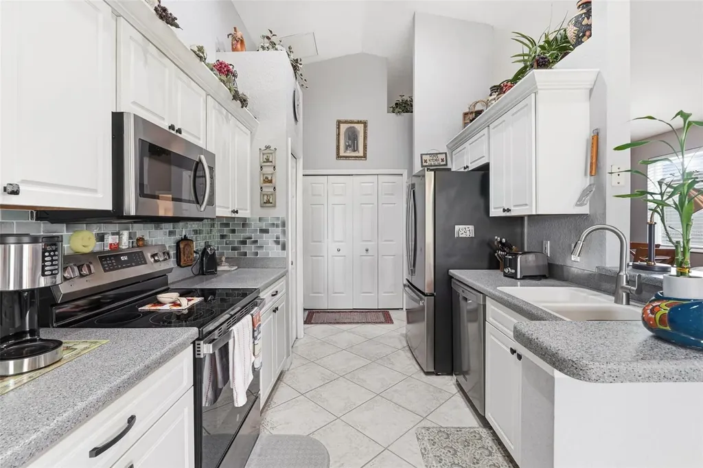1351 Hedgewood Circle North Port FL 34288