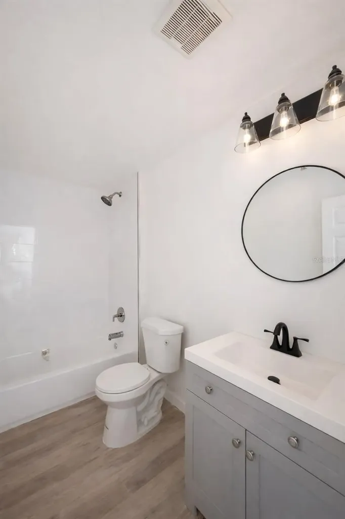 502 NW Crystal Street Crystal River FL 34428