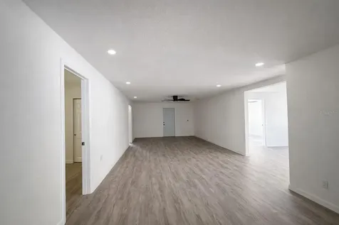 502 NW Crystal Street Crystal River FL 34428