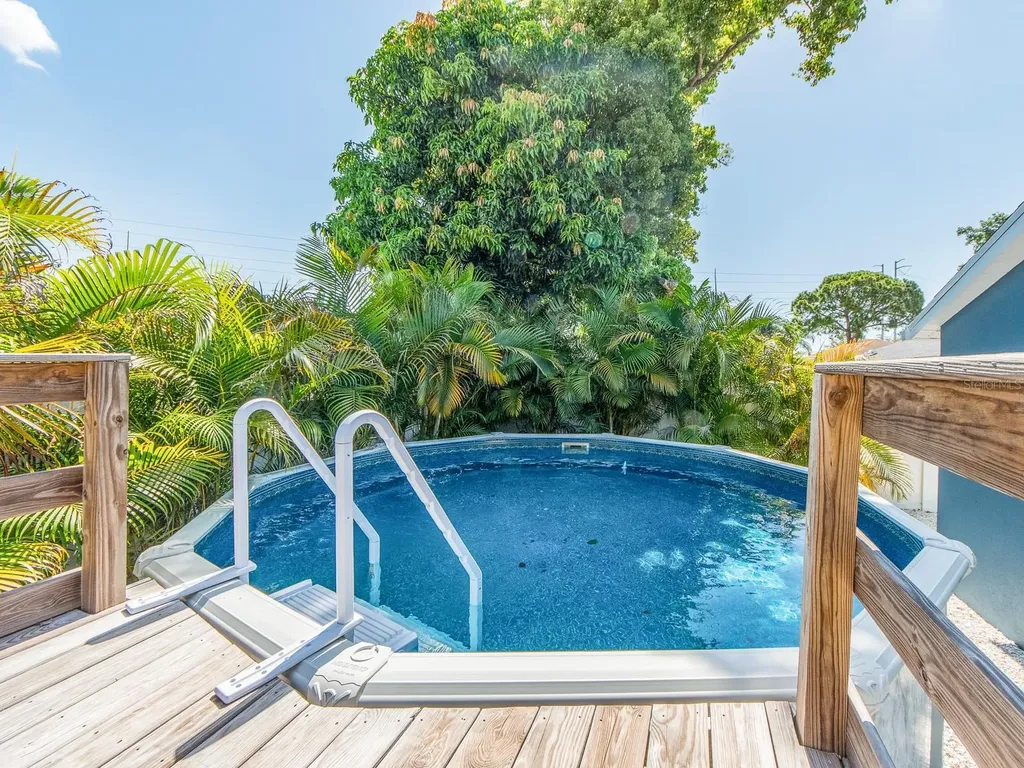 2321 Maben Avenue Palm Harbor FL 34683
