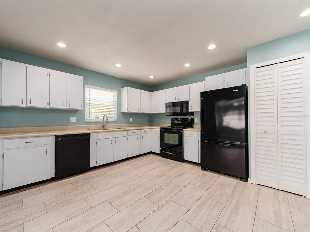 2321 Maben Avenue Palm Harbor FL 34683