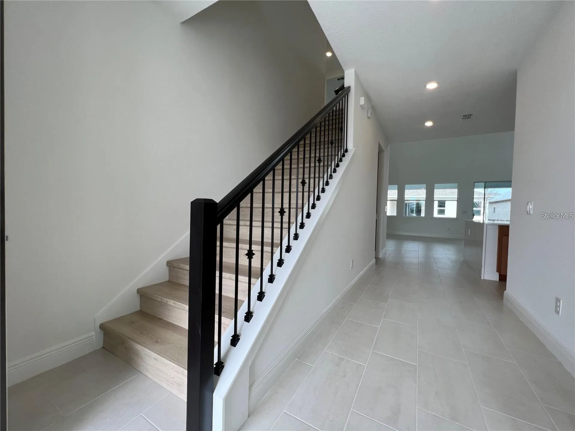 19141 Planetree Street Orlando FL 32827