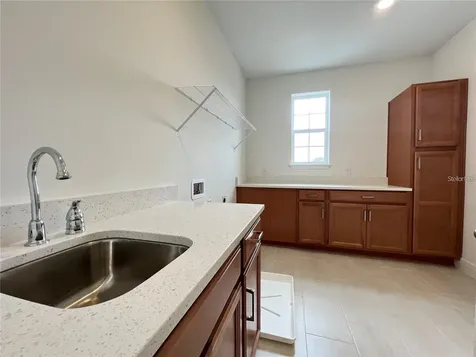19141 Planetree Street Orlando FL 32827