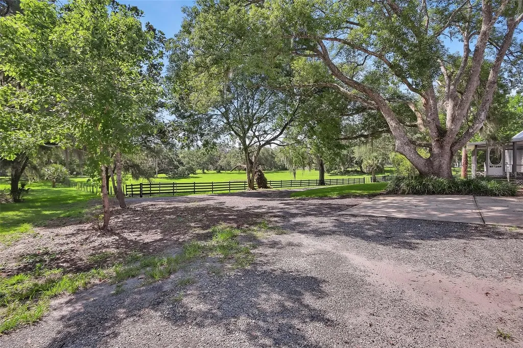 900 E Kicklighter ( 15+/- Acres) Road Lake Helen FL 32744